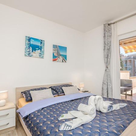 Apartment Stella Di Mare 2 Krk Town Esterno foto